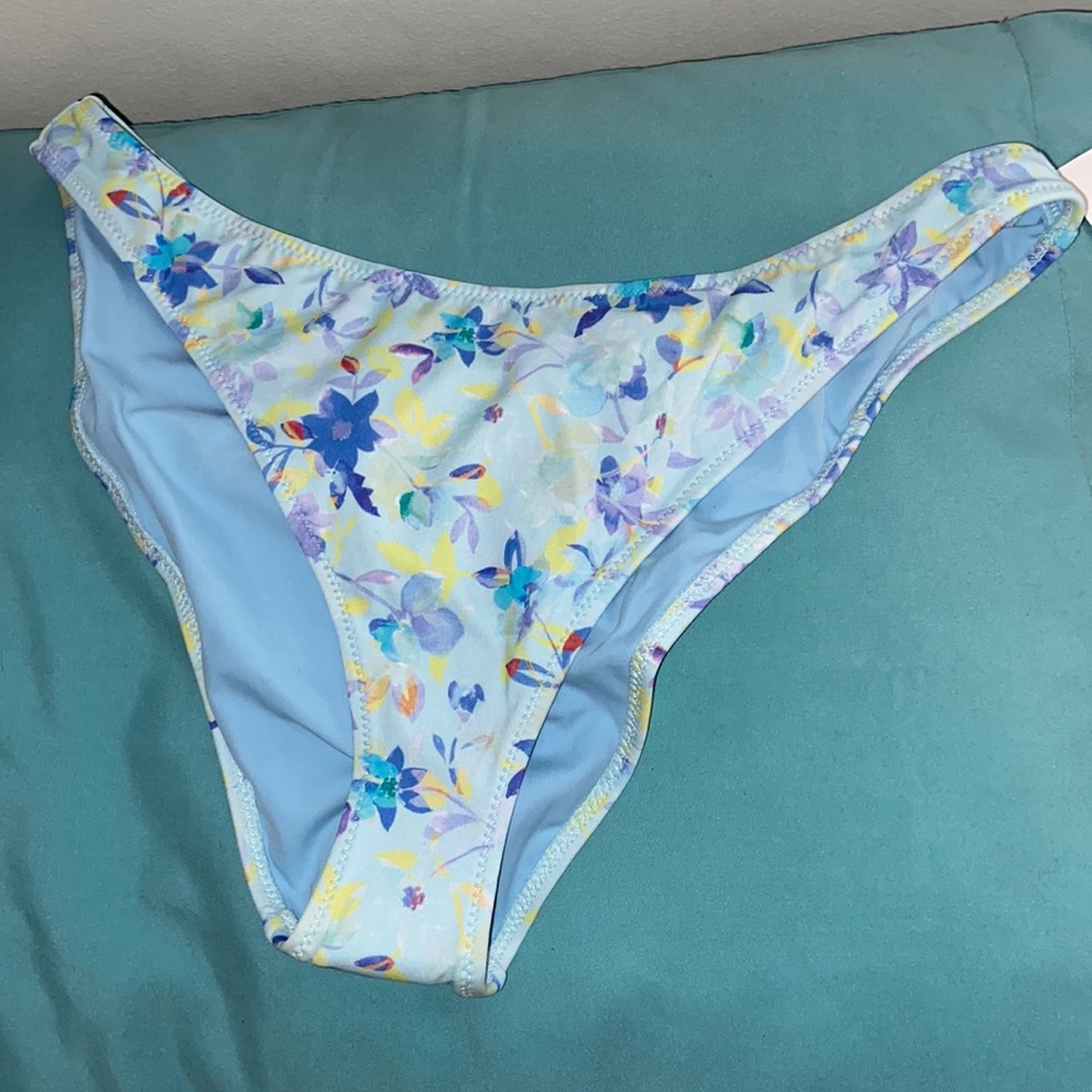 PacSun bikini bottoms